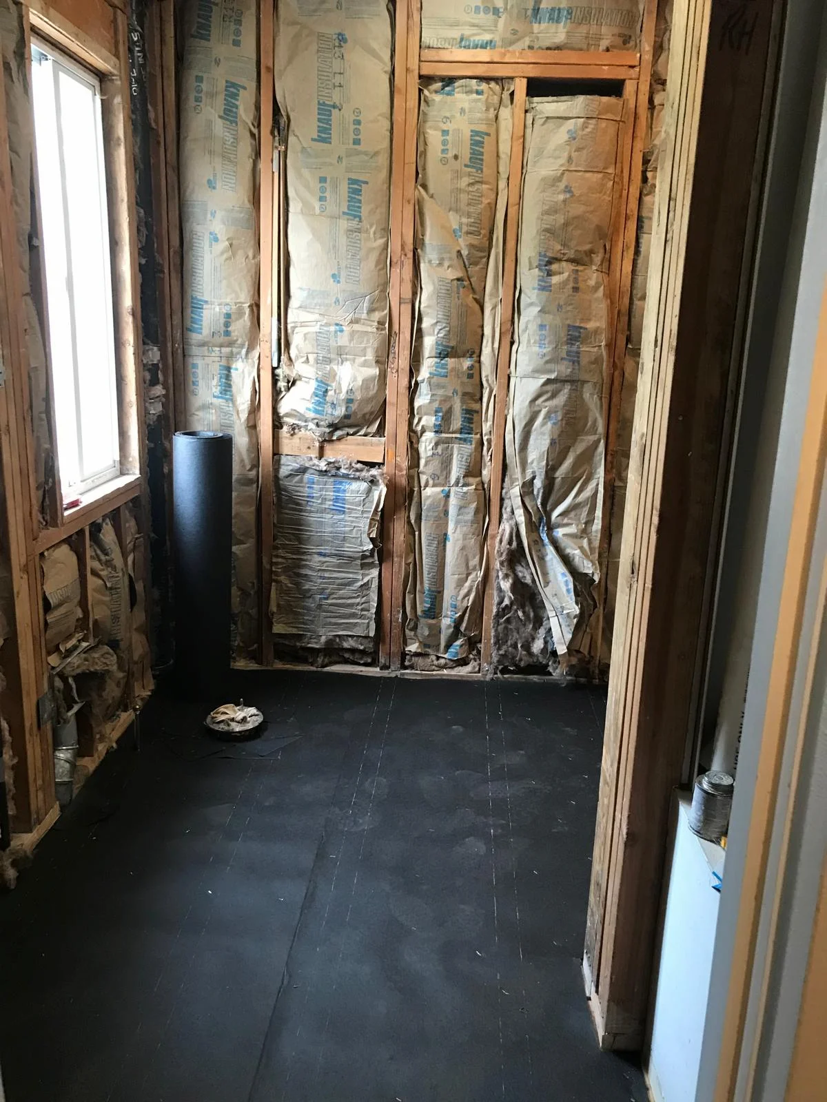 bathroom-remodeling-project-01