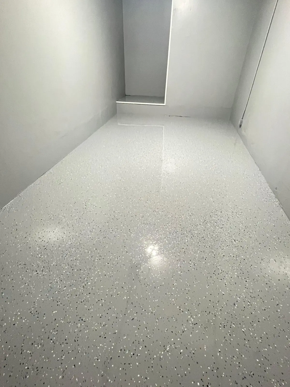 epoxy-flooring-project-04
